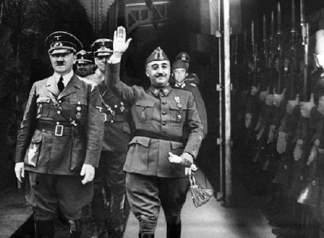 Uno de estos dos señores fue un estratega aceptable.